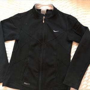 NIKE FIT DRY SWEATER